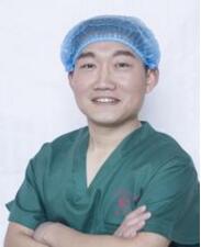 王英俊 南阳三院医疗美容中心