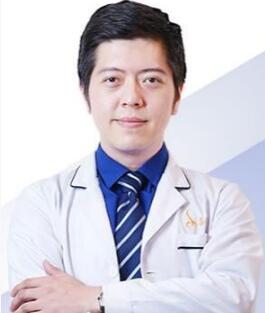 上海<font color=red>吸脂医院</font>|医生排名 上海喜美周达博士摘得榜首
