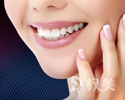 南京口腔医院烤瓷牙能用多久 改善牙齿缺陷